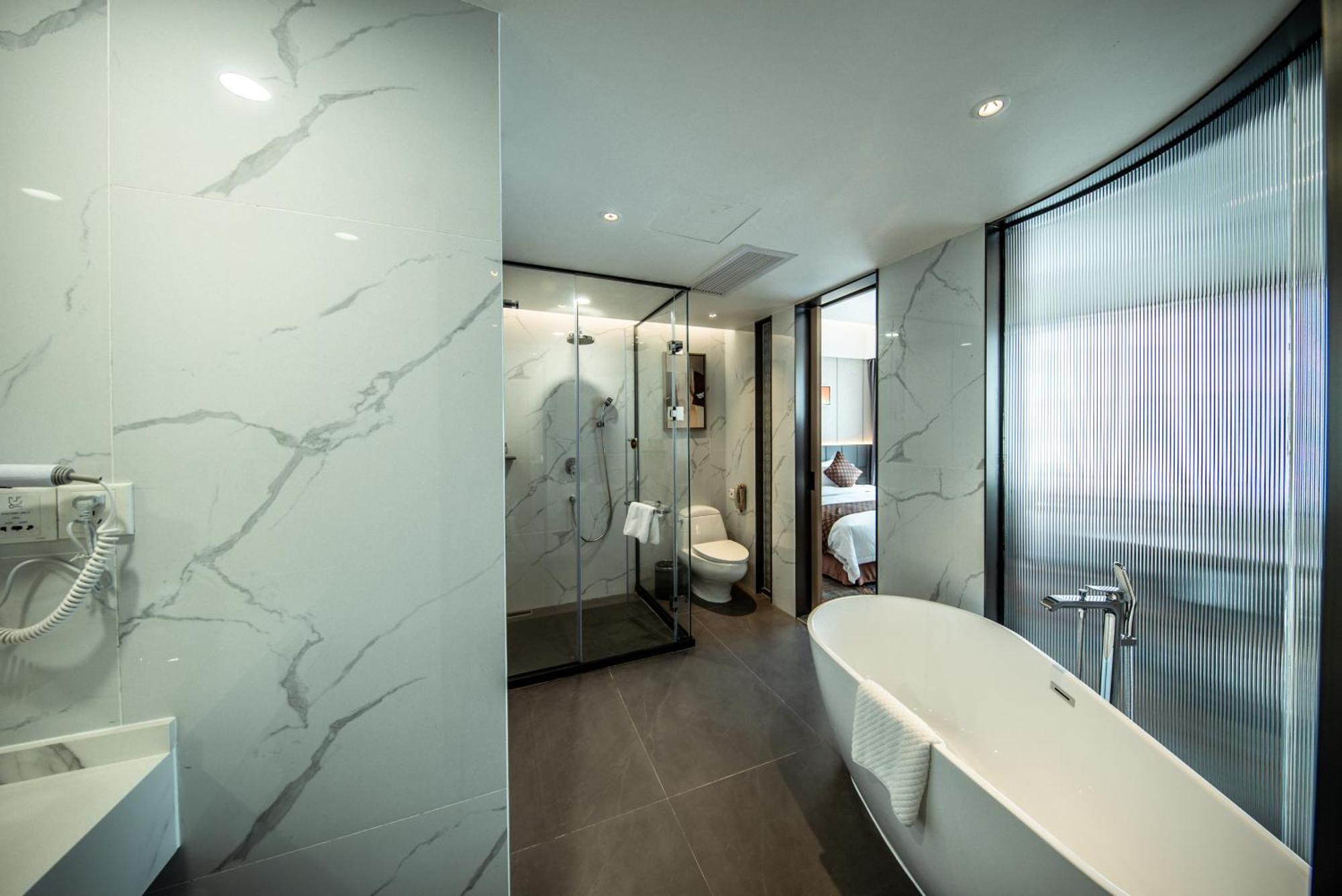 Romanjoy International Hotel Shenzhen Exterior photo